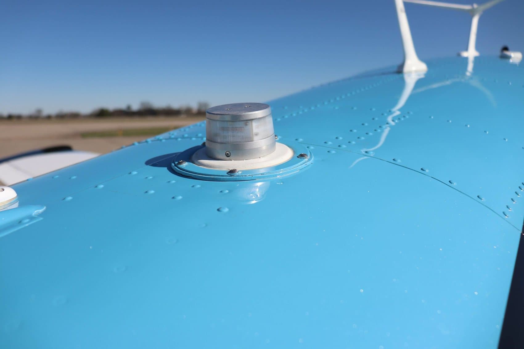 Wing fuel cap